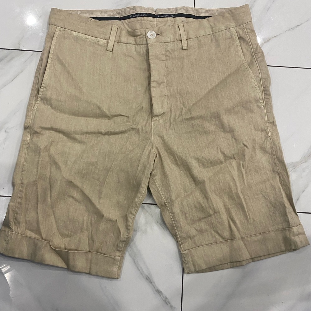 Ermenegildo zegna mens beige  mens beige shorts size 50